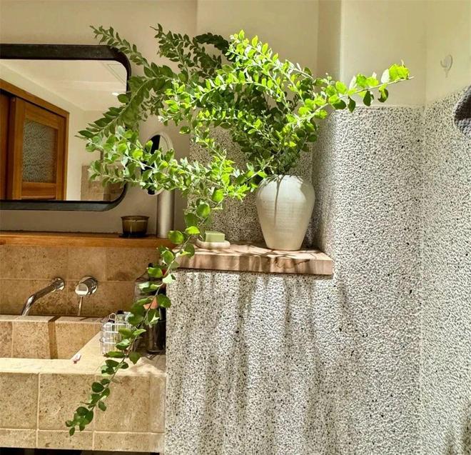 浴池”火了!孩子玩得欢还能泡澡乐趣满满mg不朽情缘网站重庆一户人家的“砖砌(图8) 浴池”火了!孩子玩得欢还能泡澡乐趣满满mg不朽情缘网站重庆一户人家的“砖砌(图8)